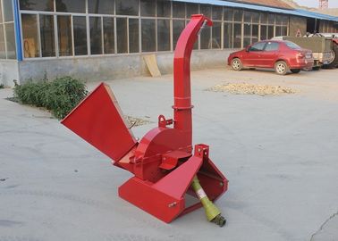 Китай Механически подавая машина лепешки деревянной щепки заминка Pto 3 пунктов деревянный Chipper поставщик